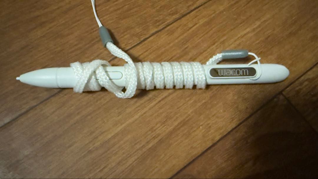 Wacom 液晶ペンタブレット本体