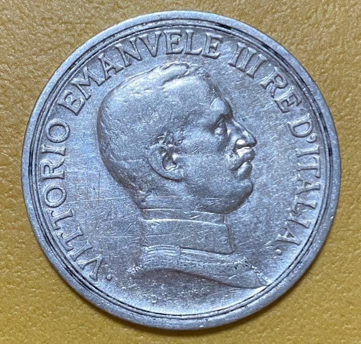 【特年】イタリア銀貨　1917 2リレ　クアドリガ　ビットーリオエマヌエレ3世