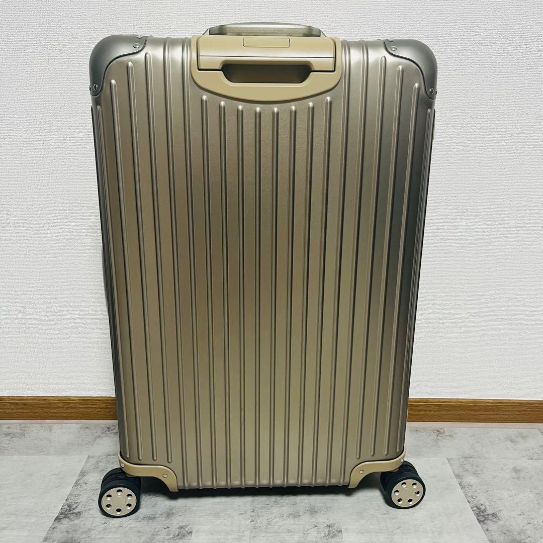 未使用級美品！RIMOWA リモワ　トパーズ　電子タグ　ゴールド　TSAロック