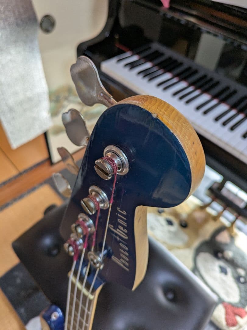 フォトジェニック エレキベース Photogenic　青　ブルー