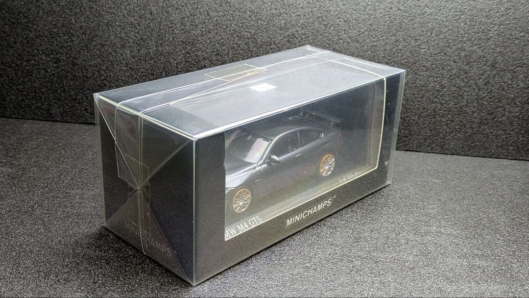 未開封　ミニチャンプス 1/43 BMW M4 GTS ミニカー