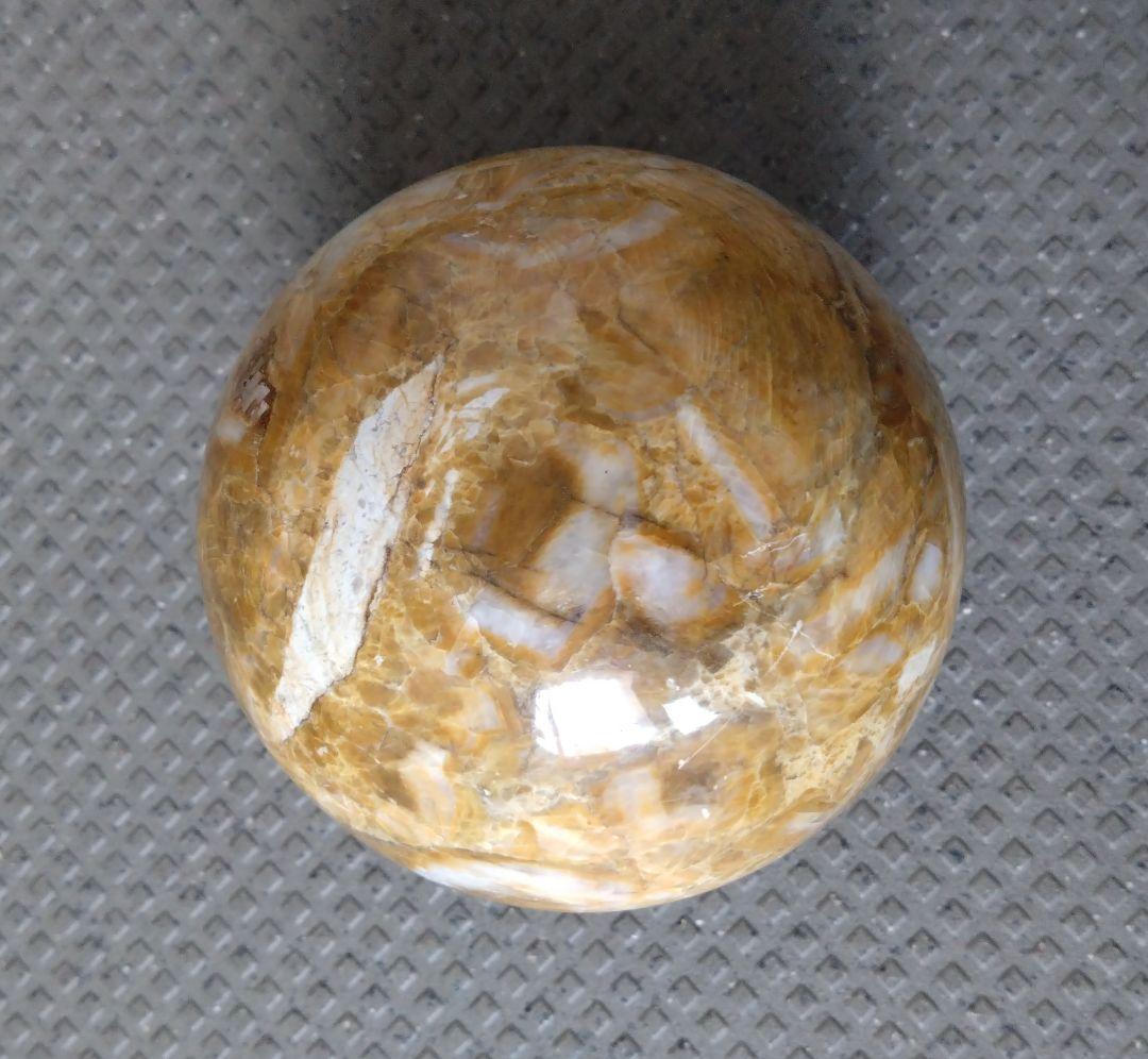 天然石　パワーストーン　ボールと台座　イエローストーン