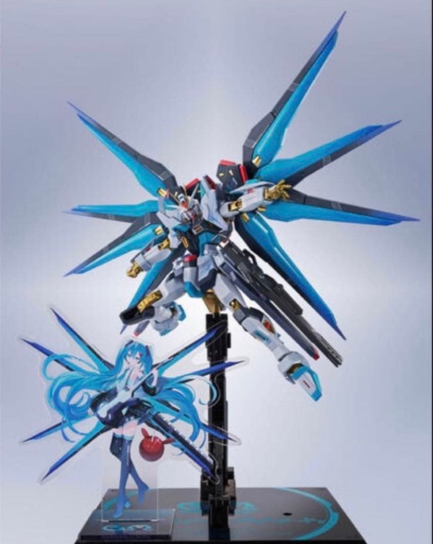 L ROBOT魂 ストライクフリーダムガンダム 弐式 初音ミク Ver.