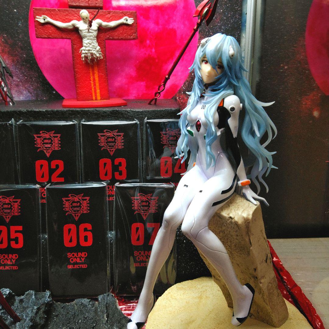 エヴァンゲリオン 綾波レイ フィギュア ゼーレ ジオラマ