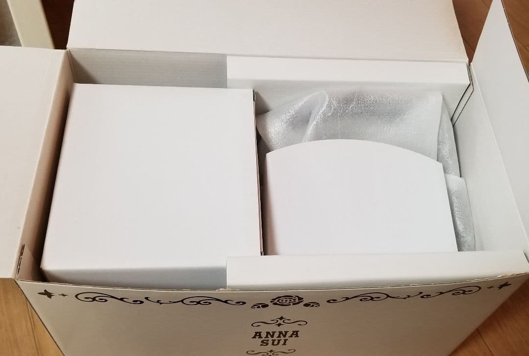 ANNA SUIメイクアップ カラーレション D 限定 ミニドレッサー