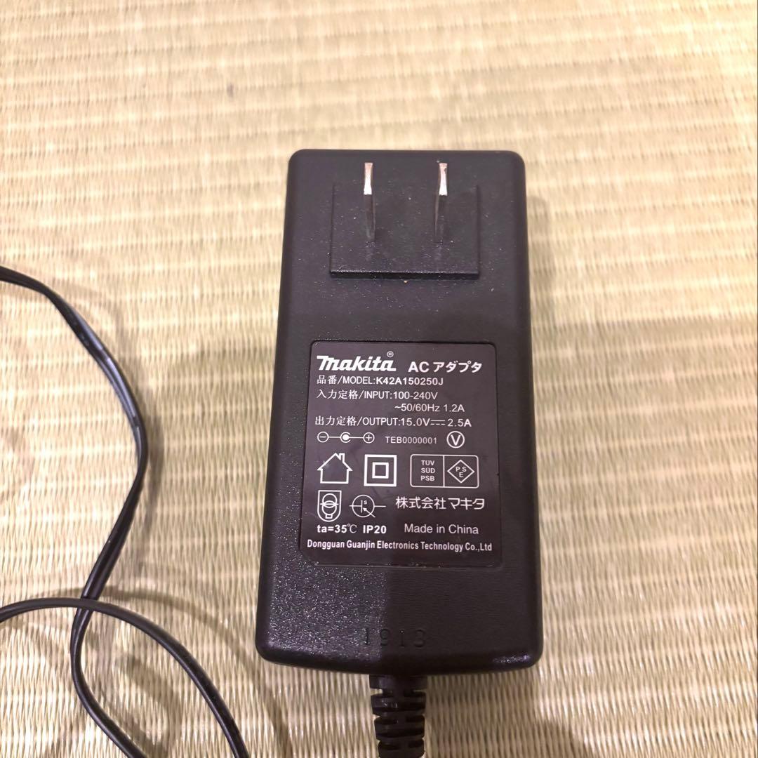 マキタ コードレスファン CF203D ACアダプター付き。