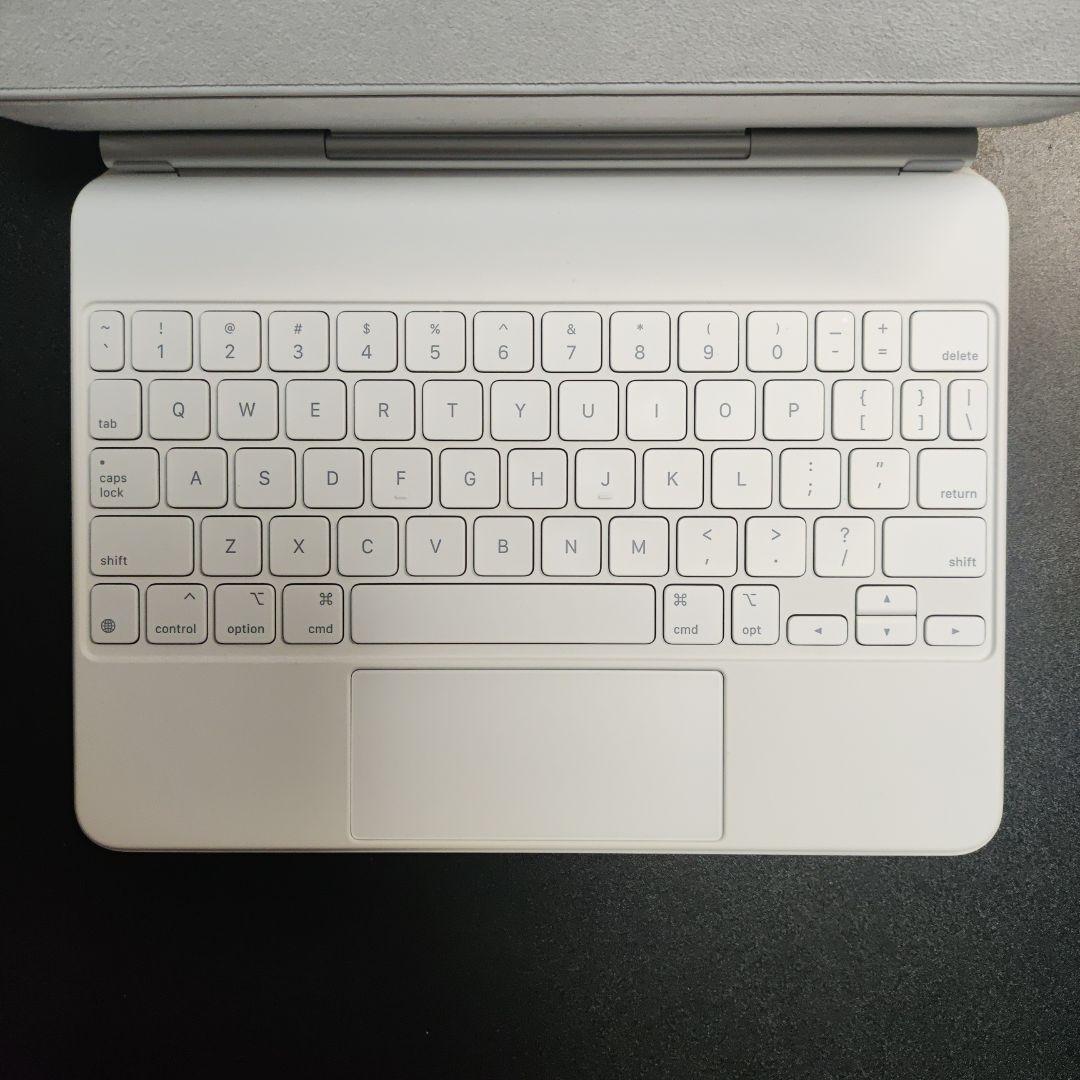 iPad Magic Keyboard ホワイト　11インチ　英語配列