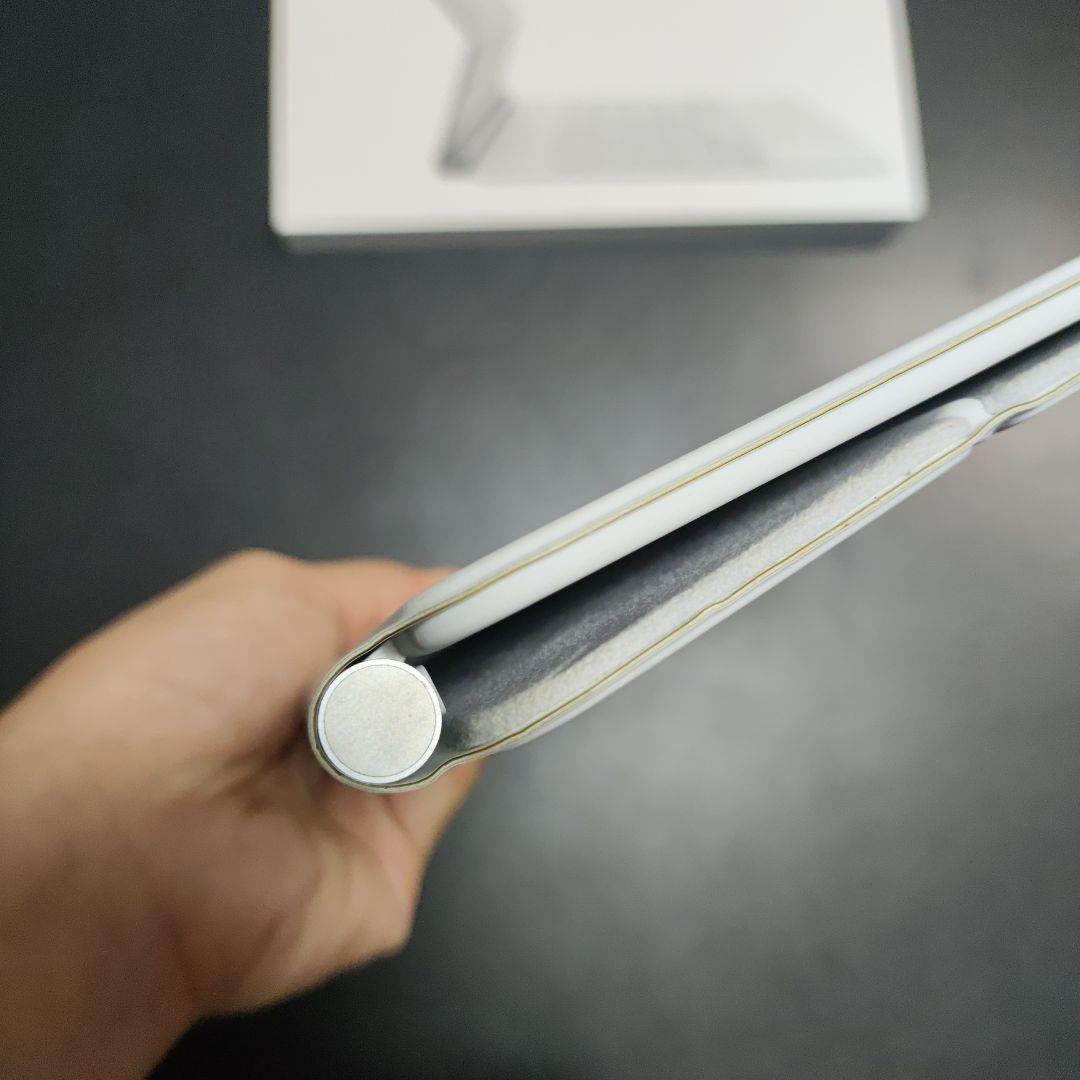 iPad Magic Keyboard ホワイト　11インチ　英語配列