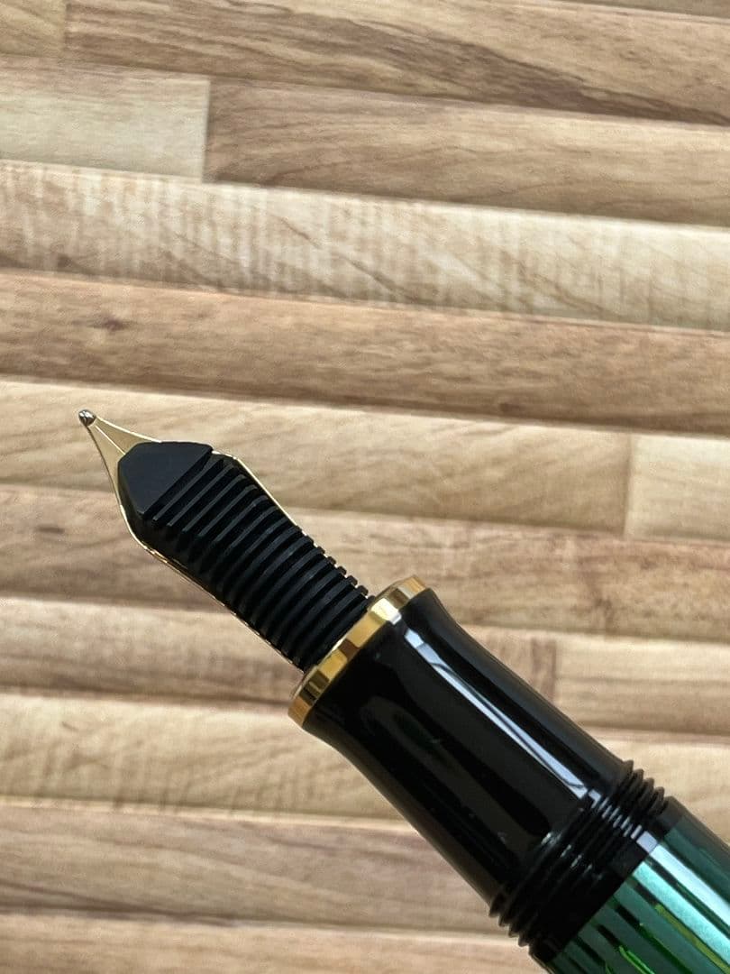 ペリカン スーベレーン M400 グリーンストライプ　EF