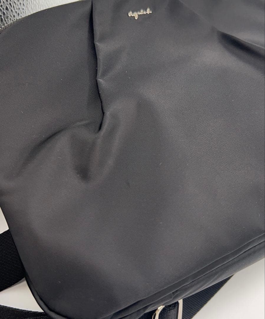 美品✨agnes b.アニエスベー　ナイロン　ショルダーバッグ　黒　ブラック
