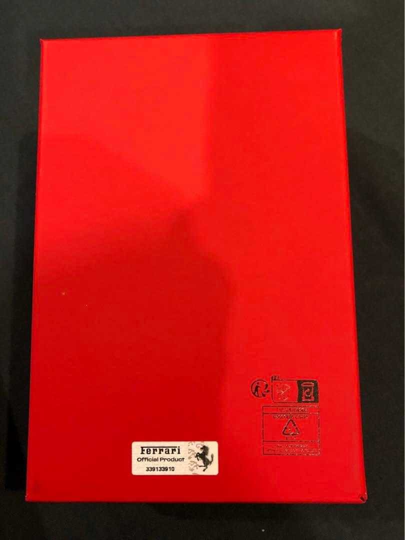 非売品新品 Ferrari プロサングエ　 カーボンファイバー キーケース