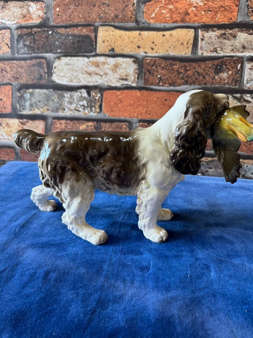 陶器製　犬の置物