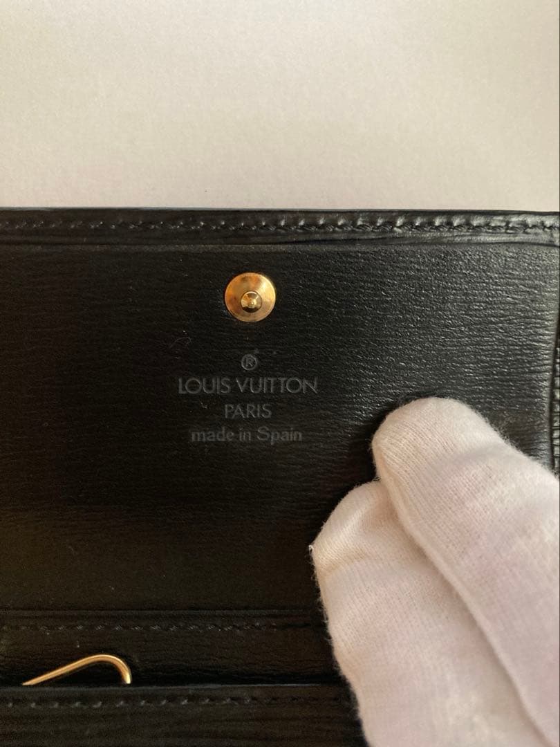 LOUIS VUITTON 6連キーケース