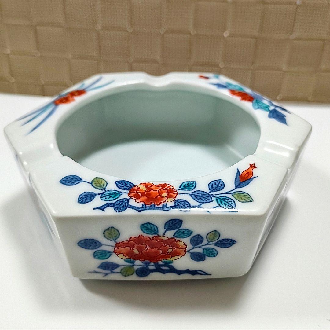 ●5230#0113　今泉今右衛門(人間国宝)　錦花絵 灰皿　0309