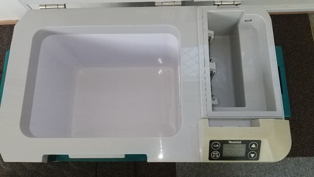 マキタ充電式保冷温庫CW180D 20L