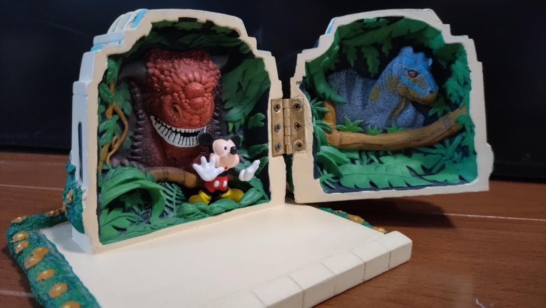 Disney World Animal Kingdom 置物