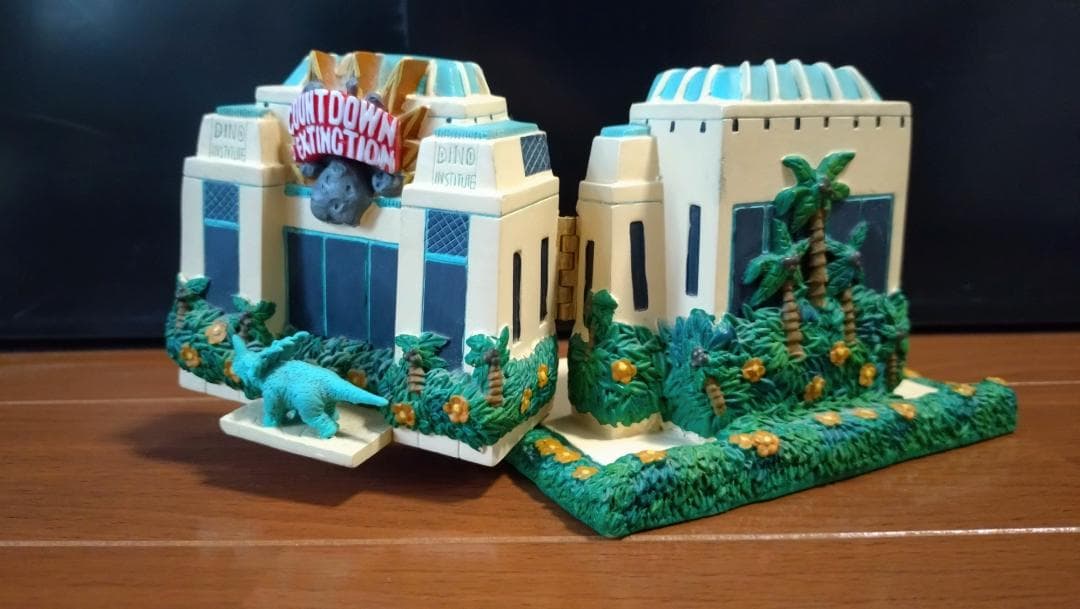 Disney World Animal Kingdom 置物