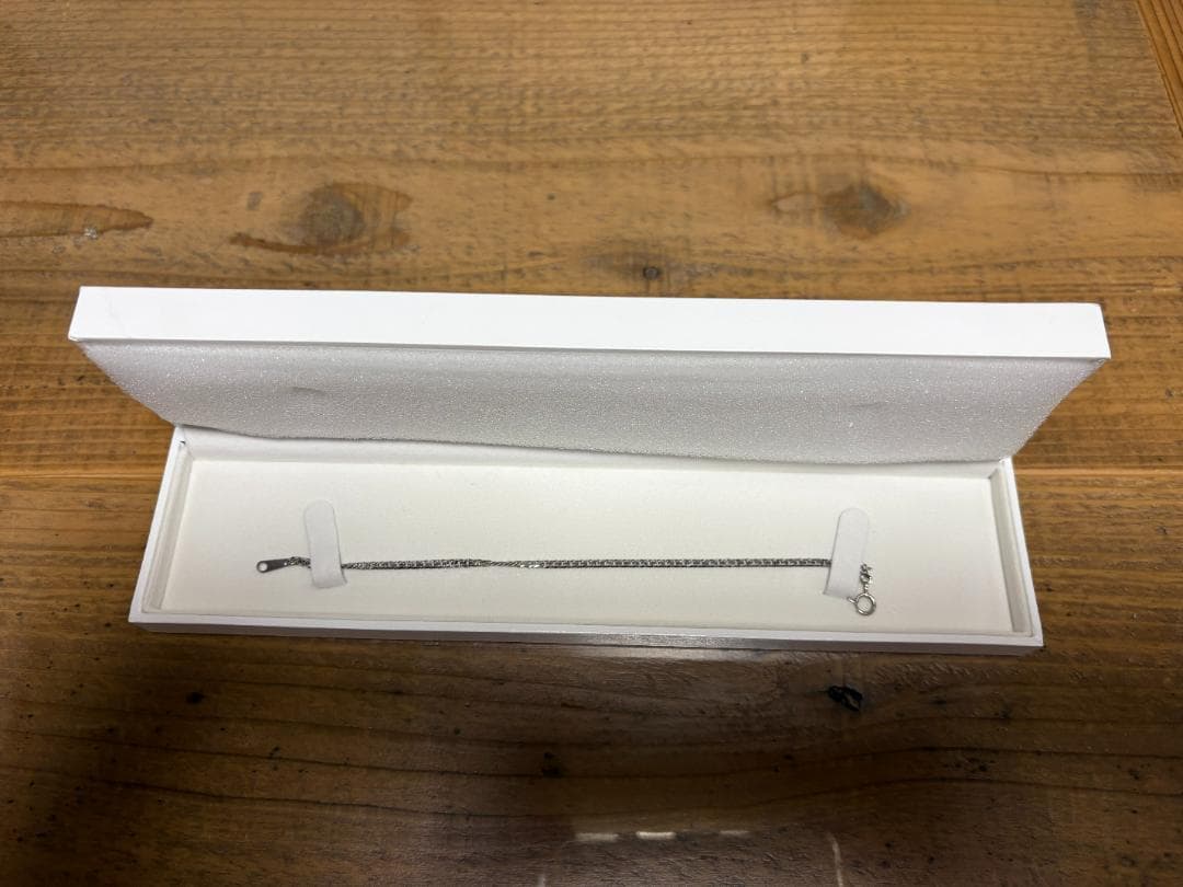 は*な様 【値下げ】純プラチナ キヘイブレスレット 6面カットダブル18cm 田