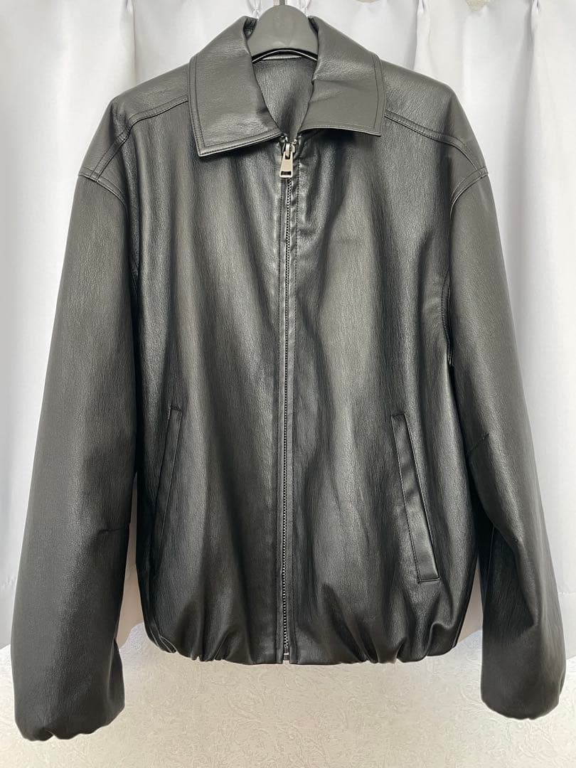 フェイク　レザー　ボンバージャケット