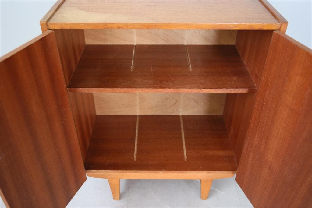 英国アンティークチークキャビネット/木製サイドボード/キッチン収納(91-160