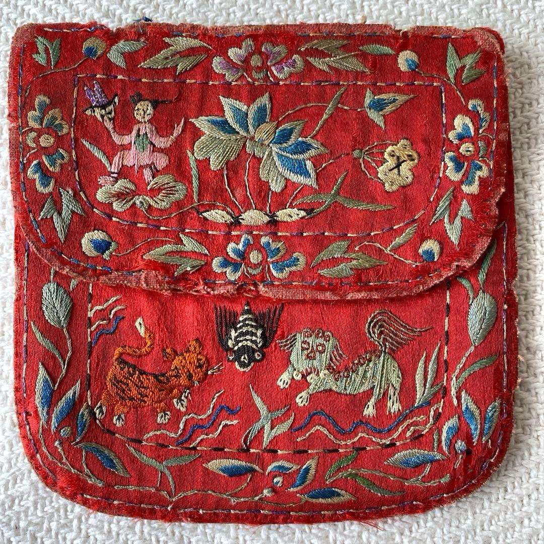 アンティーク シルクロード チャイナ チベット 赤シルク古刺繍 3口袋 時代物