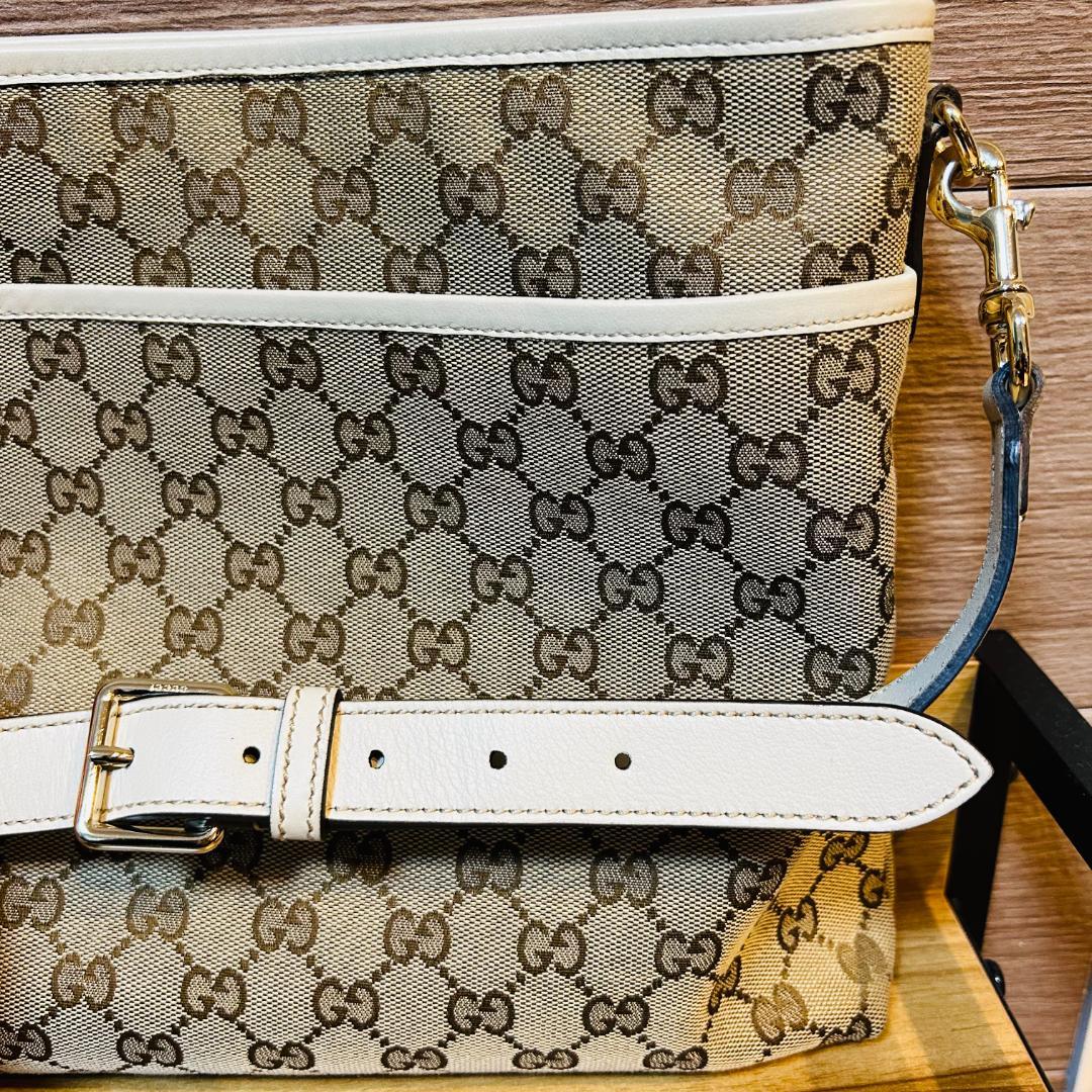 GUCCI　グッチ GGキャンバス　ショルダーバッグ