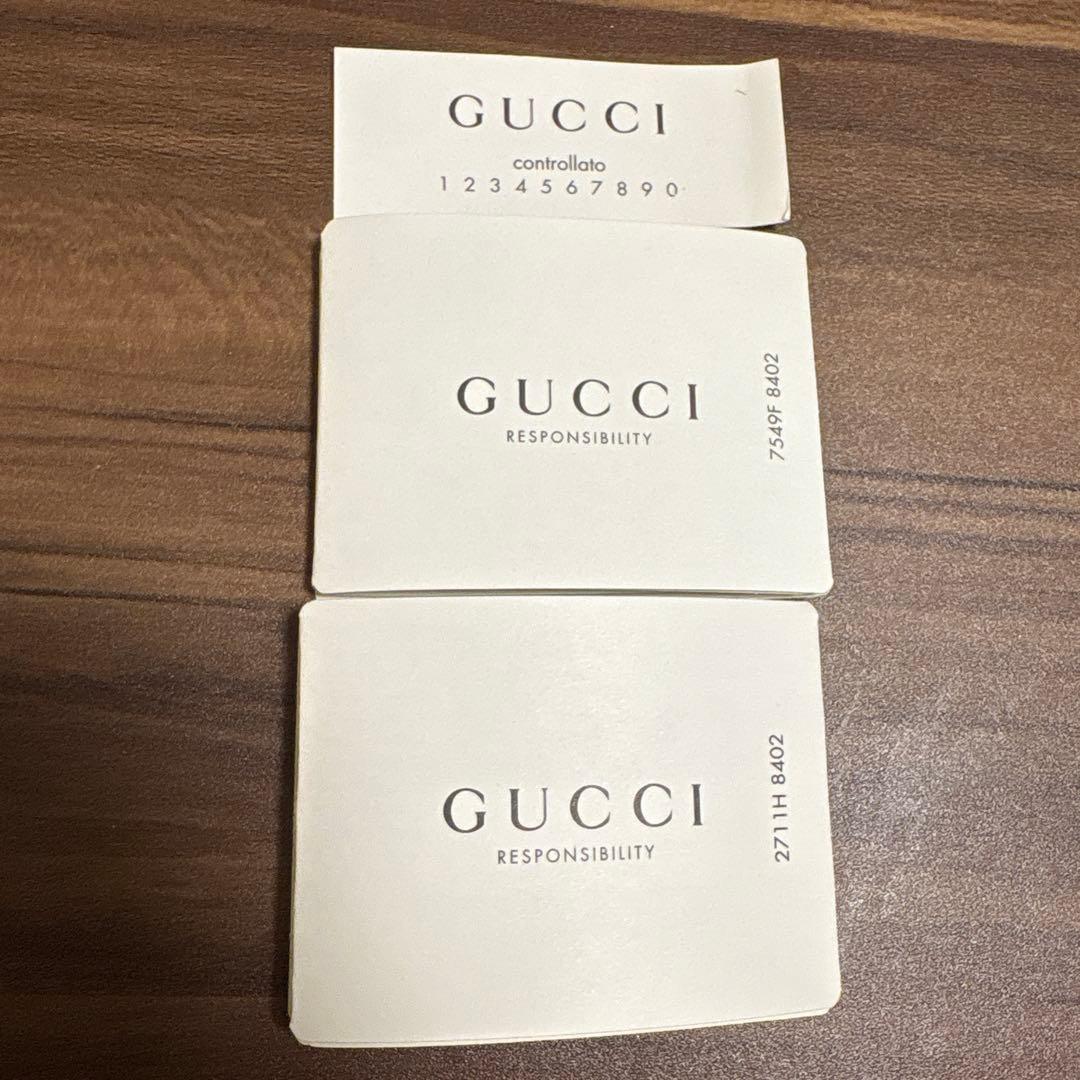 GUCCI グッチ キーケース 蜂モチーフ ブラック レザー