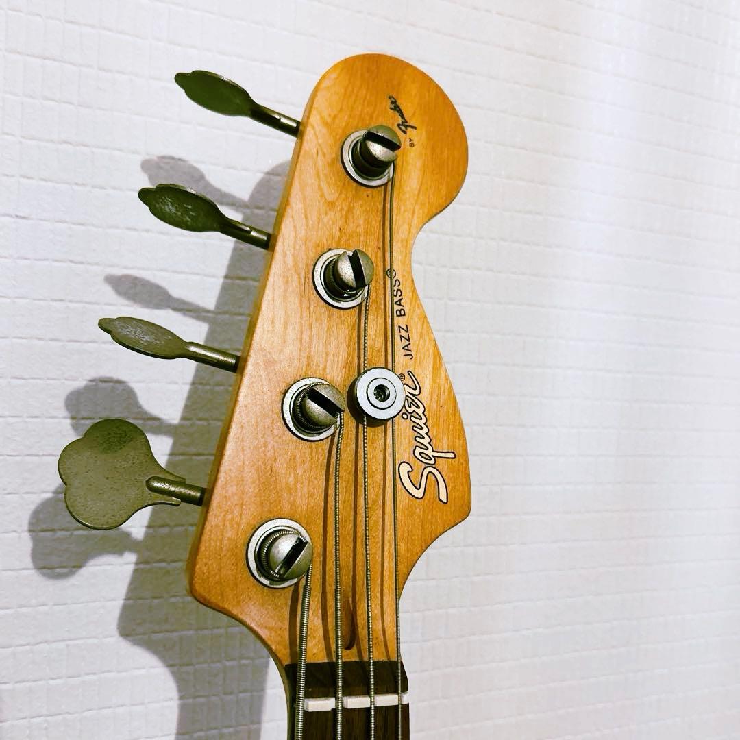 Squier by Fender JAZZ BASSサンバースト