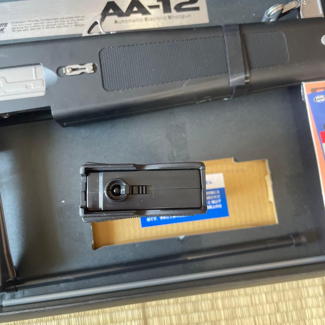 東京マルイ　電動ショットガン AA-12