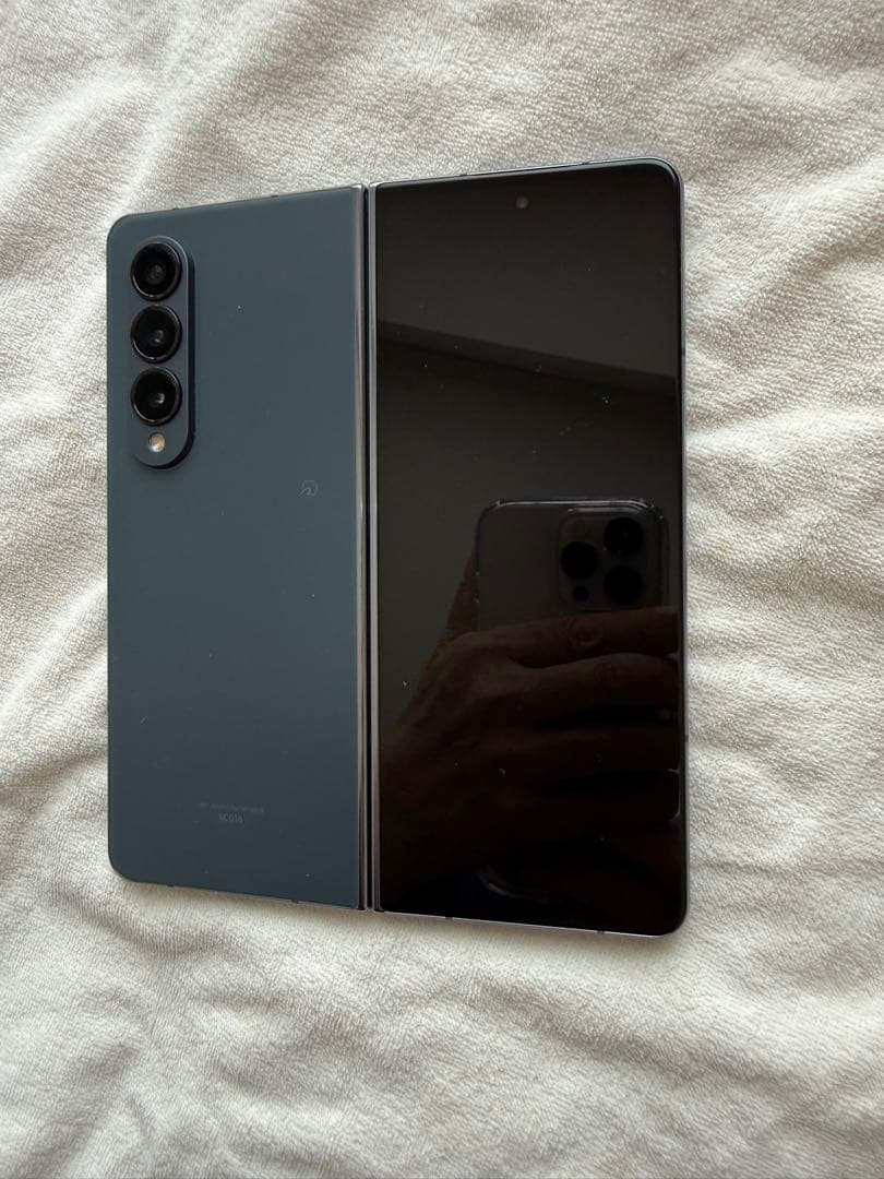 SAMSUNG Galaxy Z Fold4 5G 256GB ブラック中古