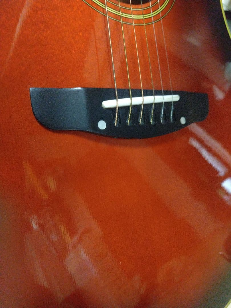 エレアコギター 　ハードケース付き