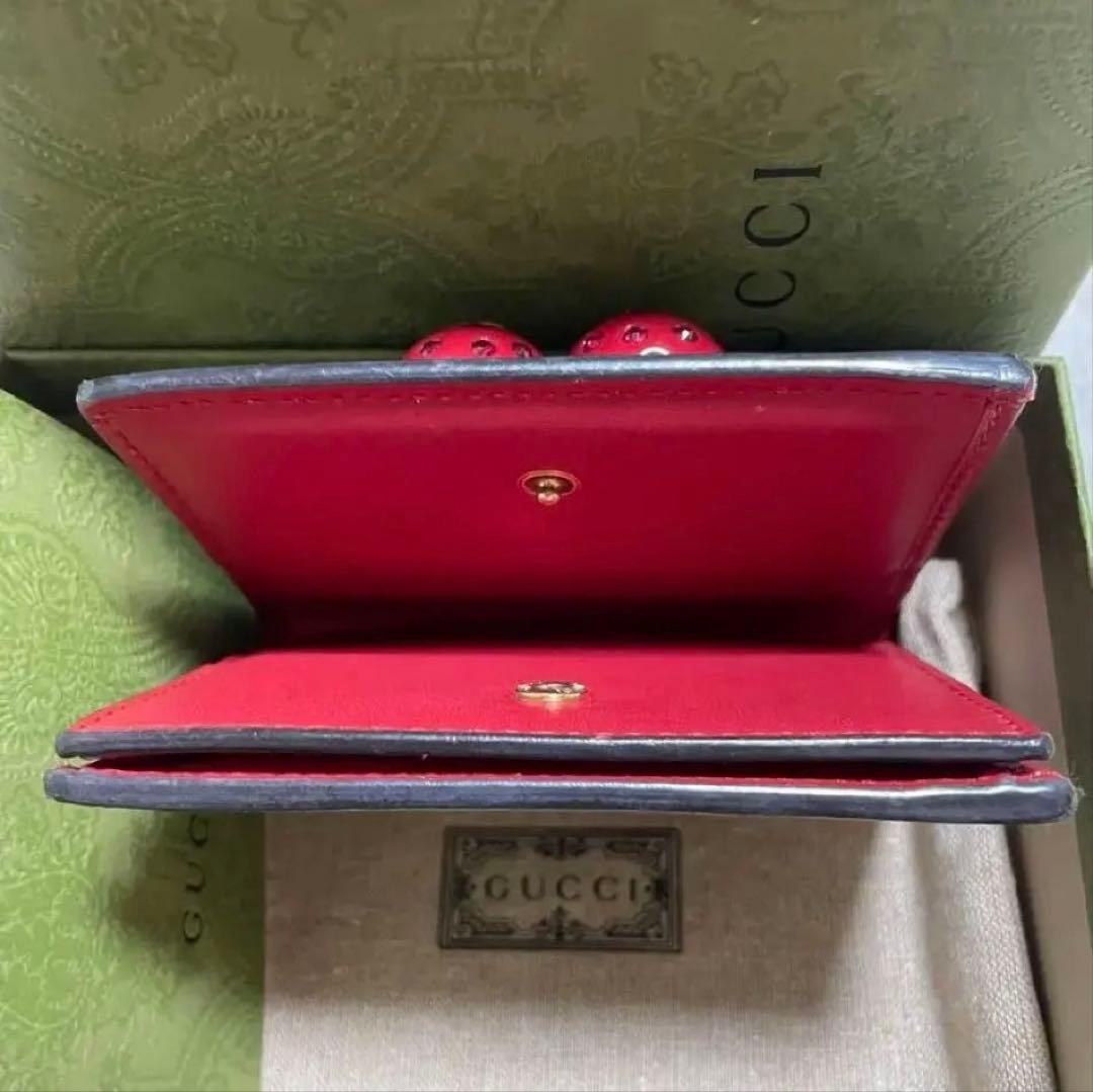 s*様 ❤️GUCCI ❤️二つ折り財布 チェリー装飾