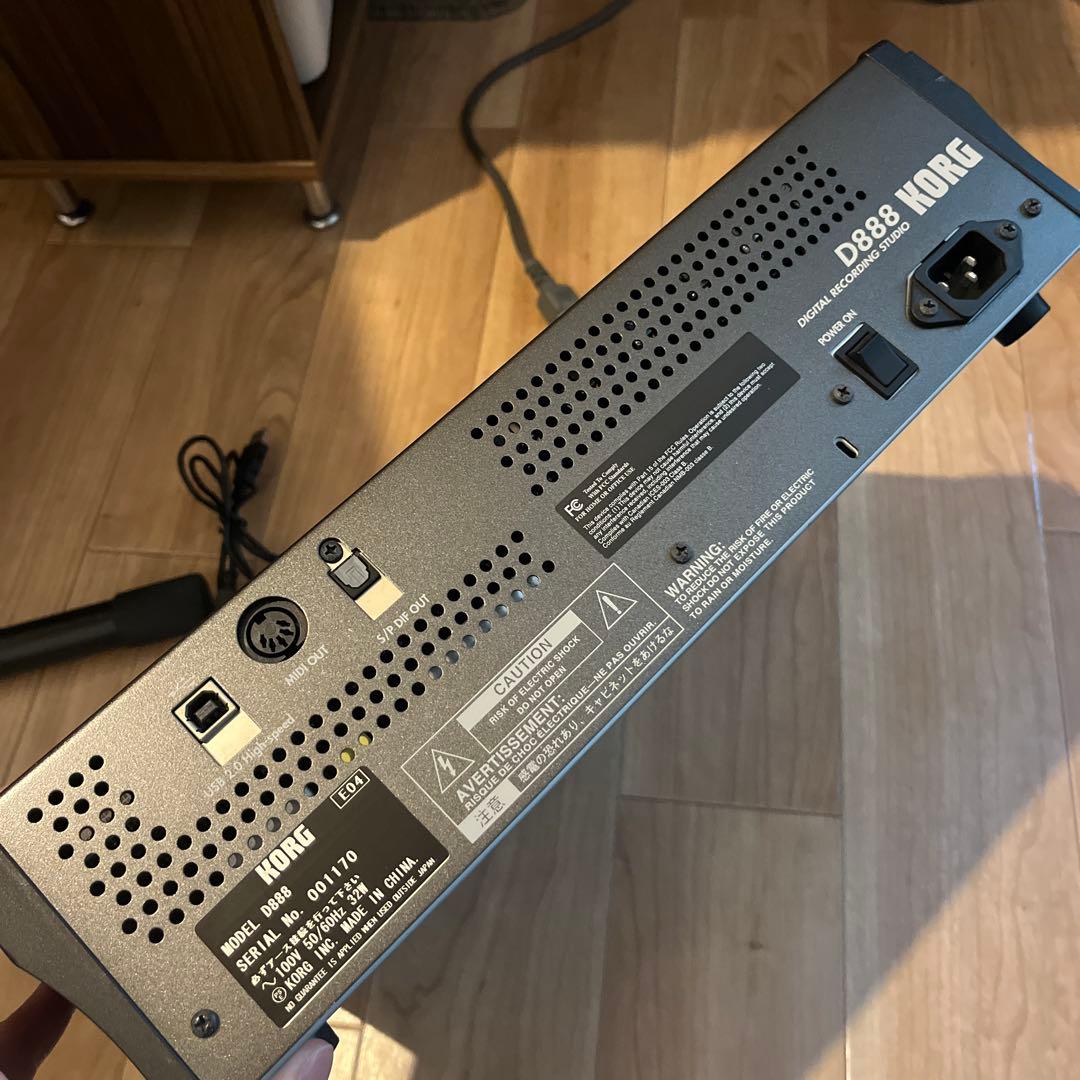 KORG D888 デジタルレコーディングスタジオ