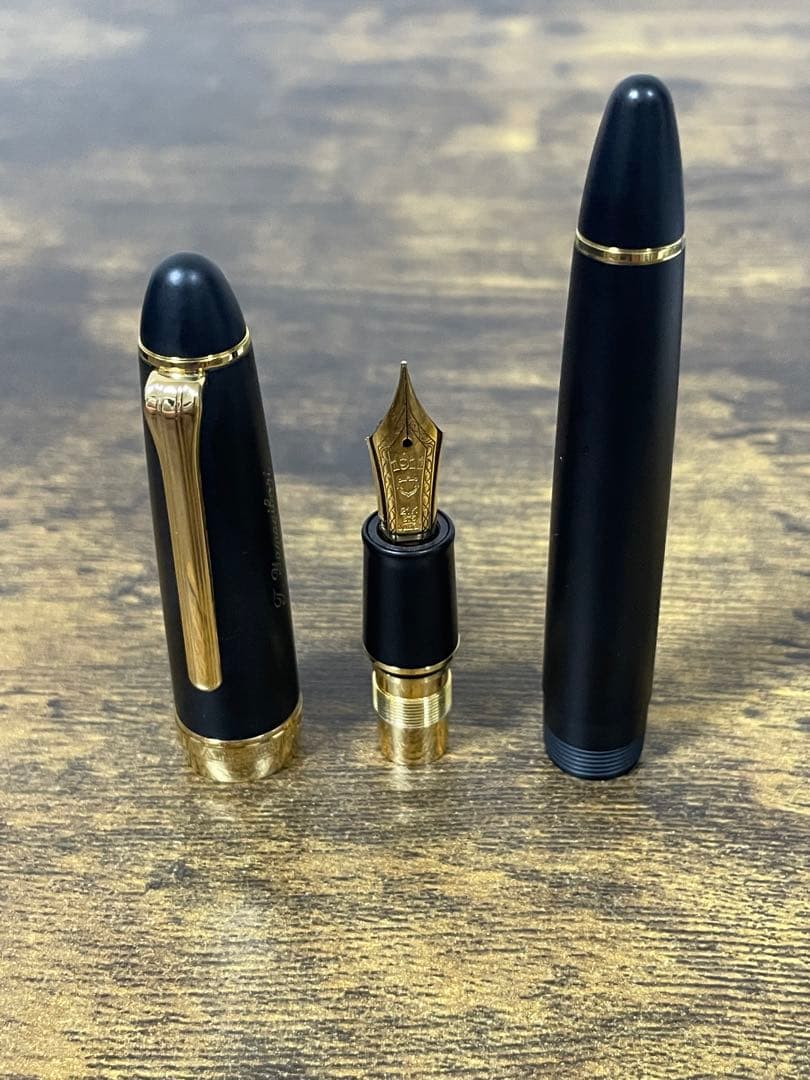 イニシャル入り　未使用に近い　梨地　21k プロフィット21 セーラー　万年筆