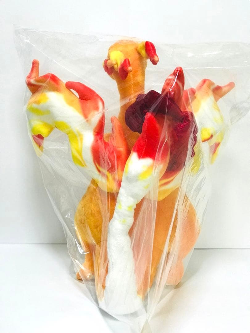 ❤希少・新品・タグ付き❤ キョダイマックス リザードン ぬいぐるみ ポケモン