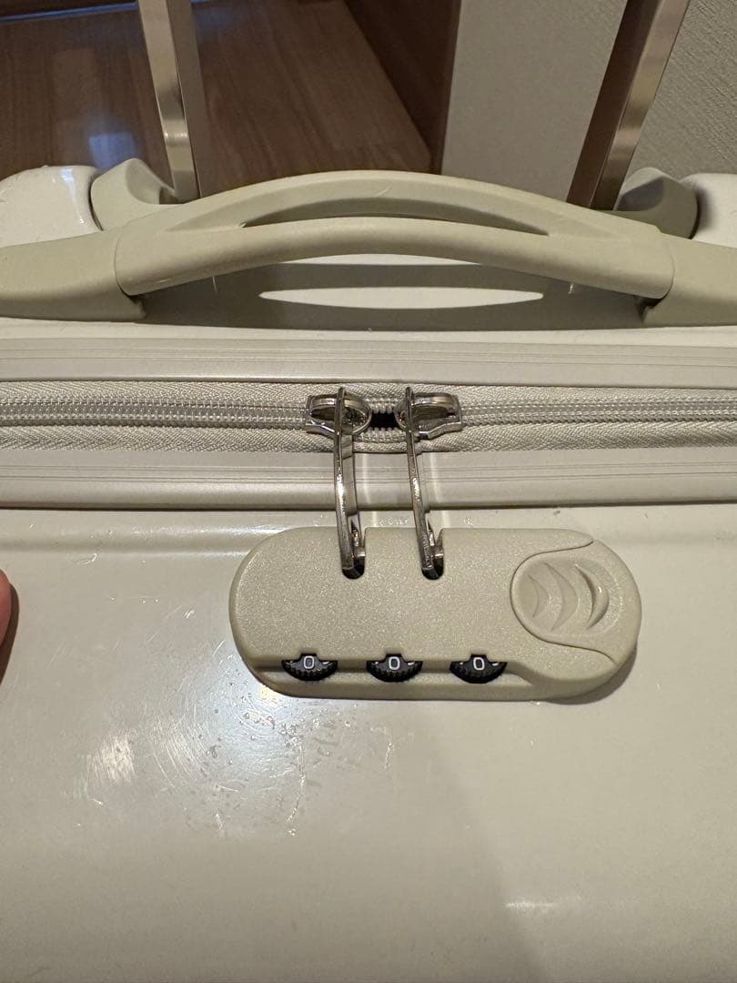 ノリッコ　NORICCO パステルグレージュ