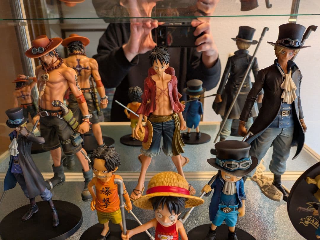 お買い得！最強の3兄弟 豪華20体セット ワンピース ルフィ エース サボ