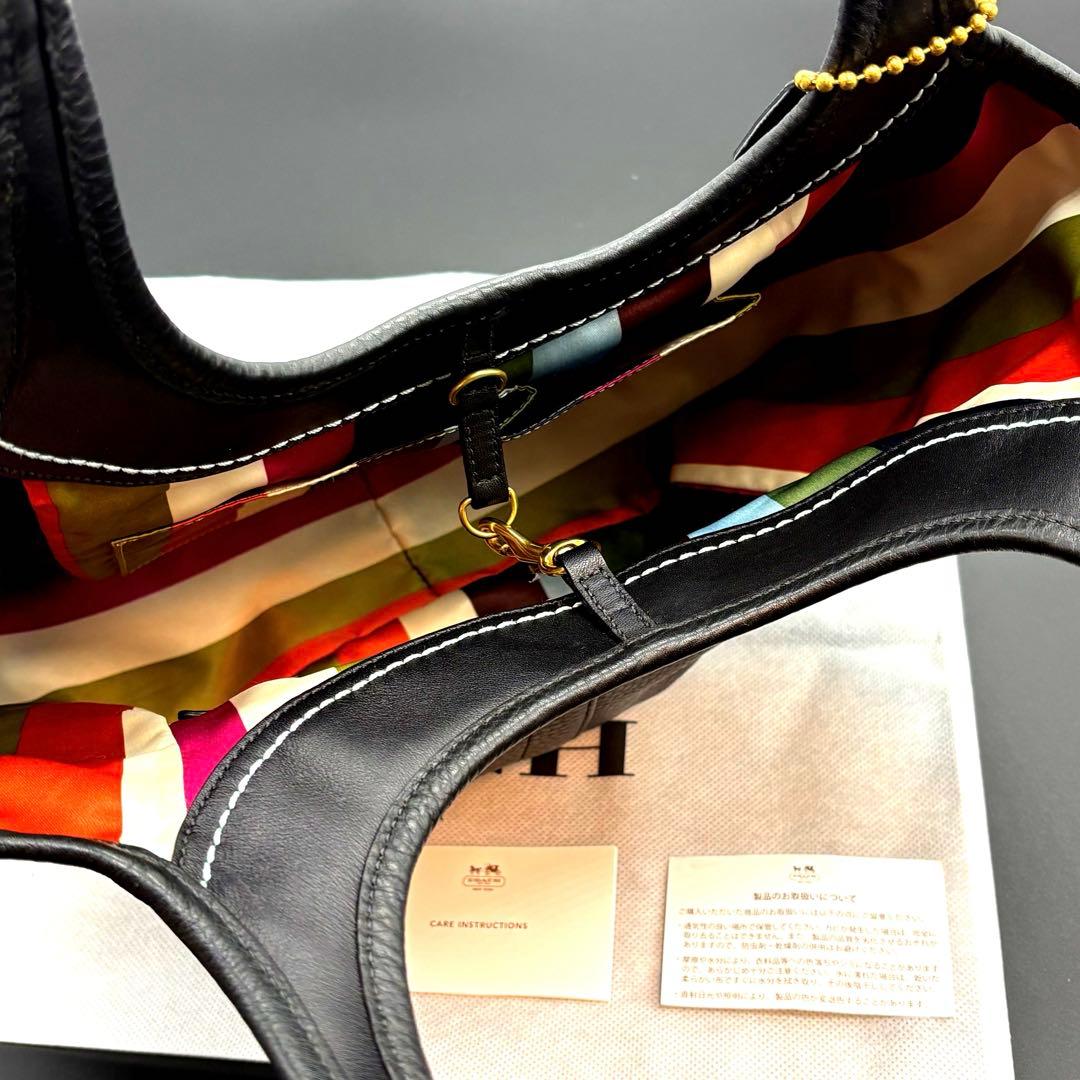 未使用級　COACH ワンショルダーバッグ シボ革 ブラック ゴールド金具