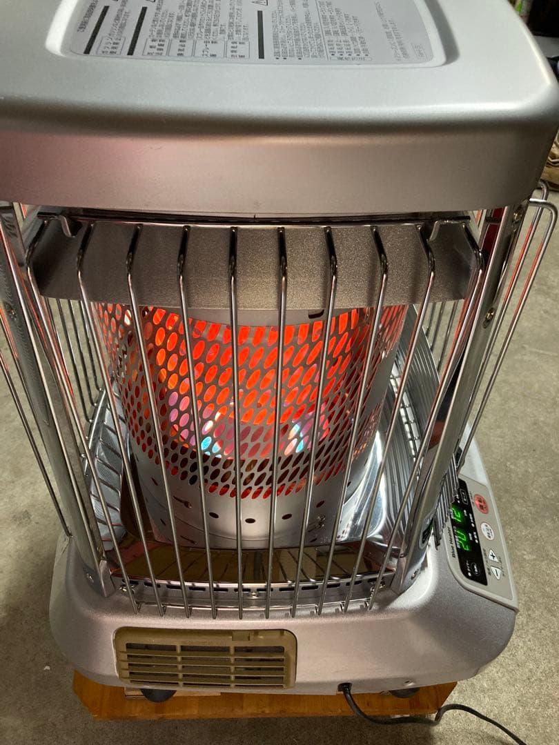 送料無料❕　大型 業務用 ダイニチブルーヒーターFM-196F ④