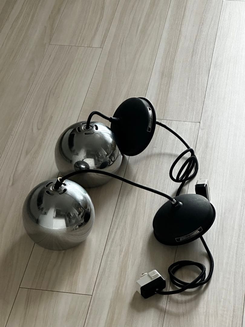 ペンダントライト　クローム