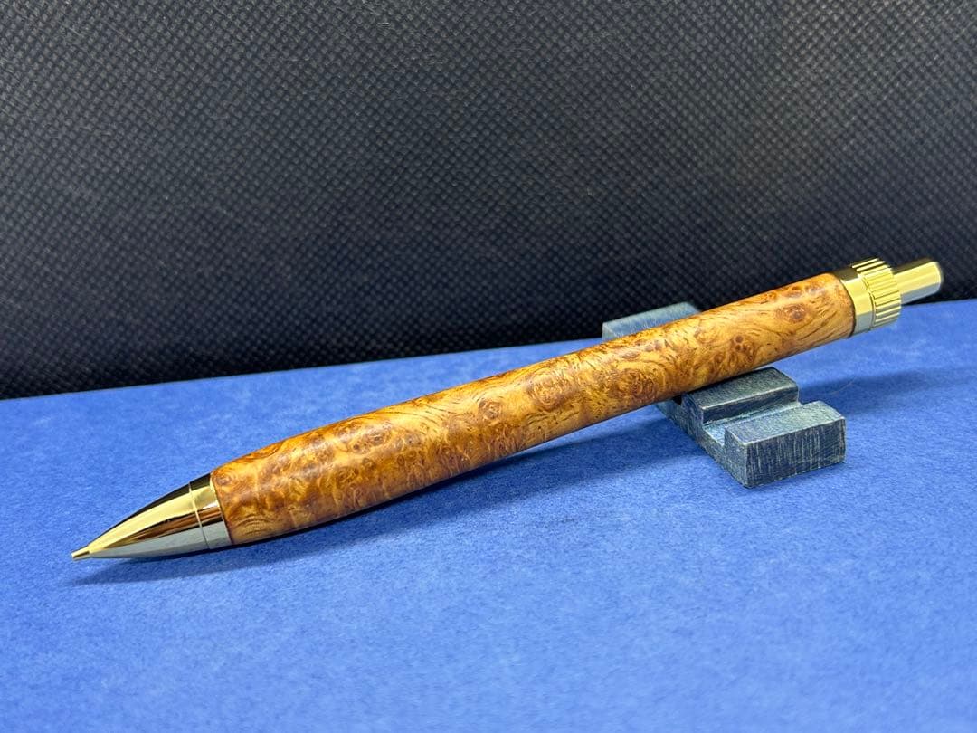 【早い者勝ち】極上花梨瘤　シャープペンシル0.5 木軸ペン　加藤金属