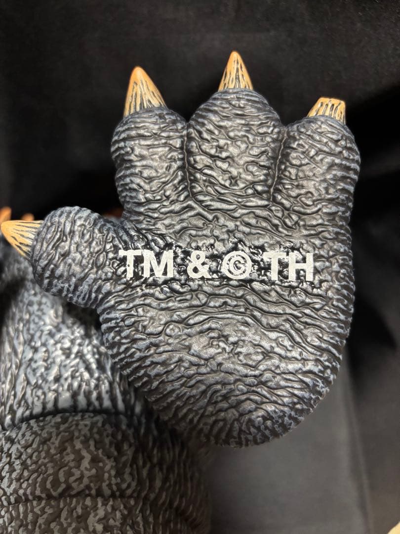 MONDO x JAMES GROMAN ゴジラ