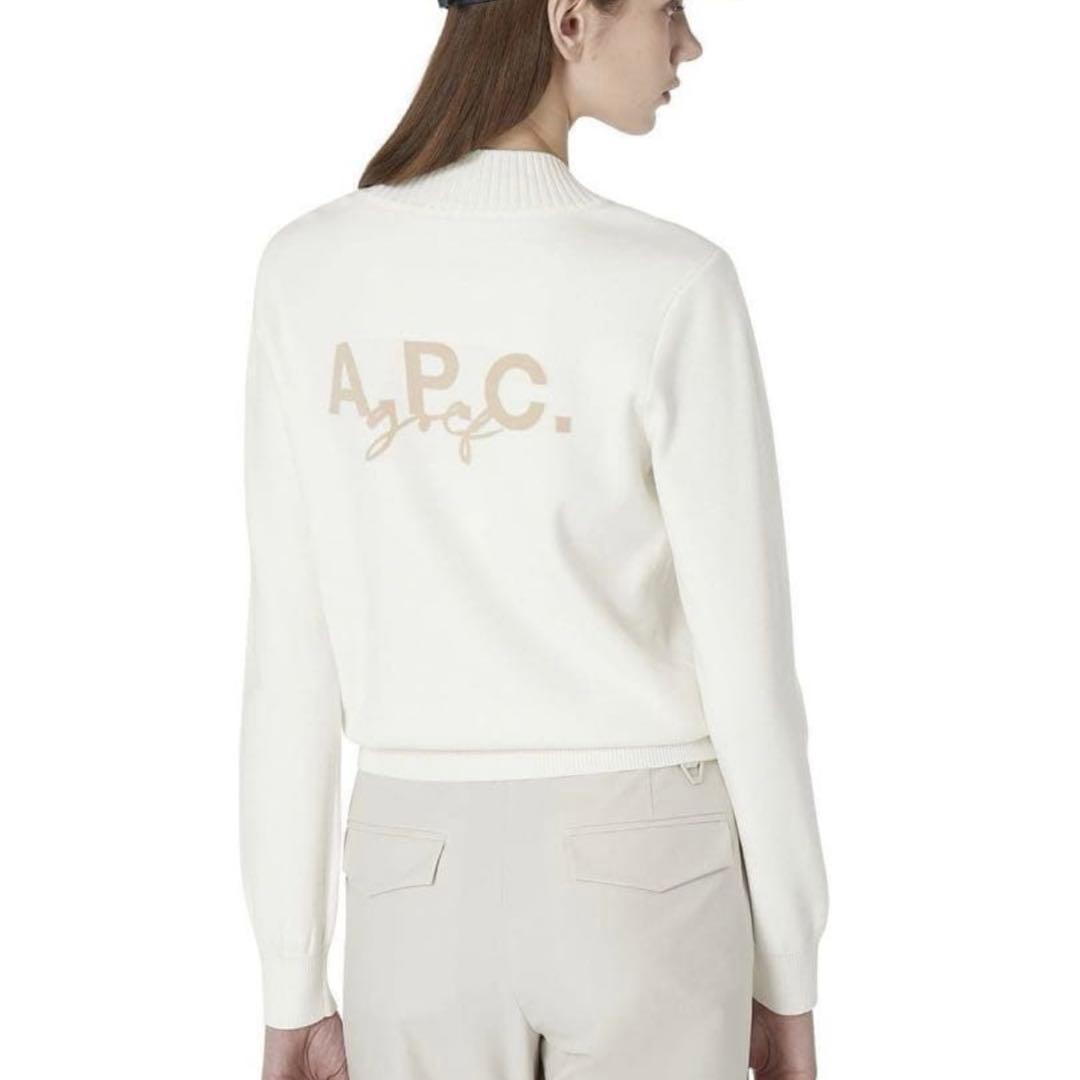 即発送！お値下げ歓迎♡ A.P.C. ホワイト Vネックセーター