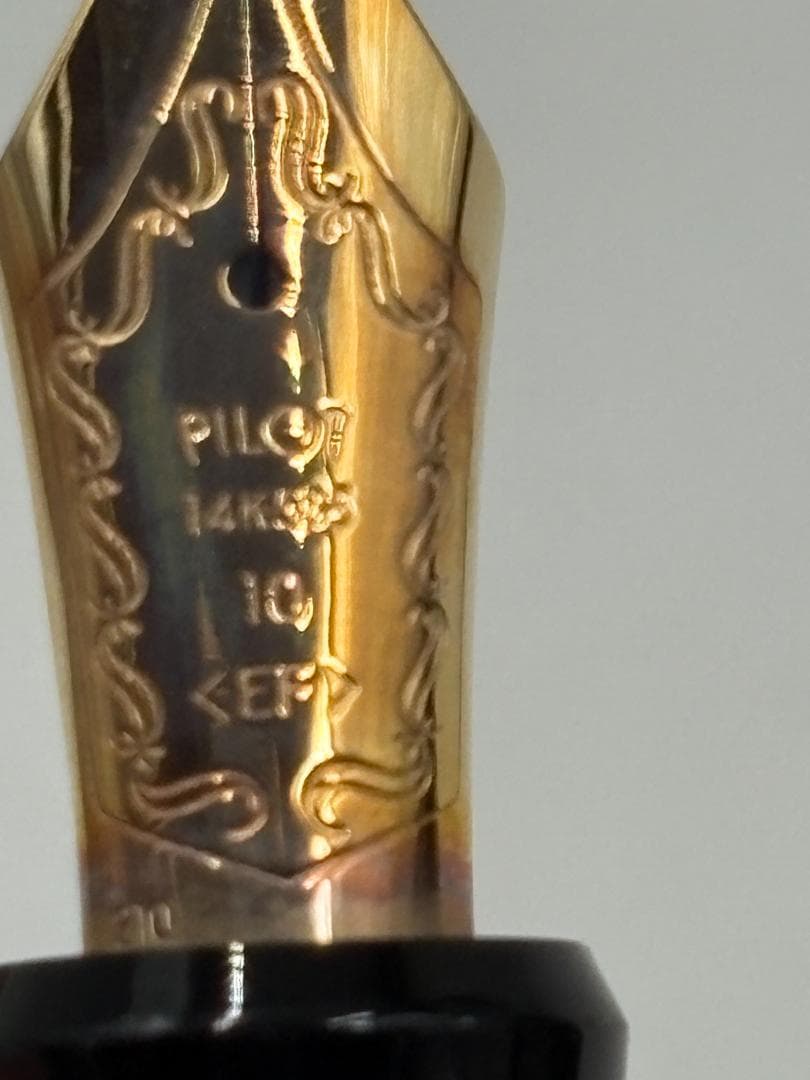 PILOT パイロット 万年筆 カスタム742 EF 極細字 14K