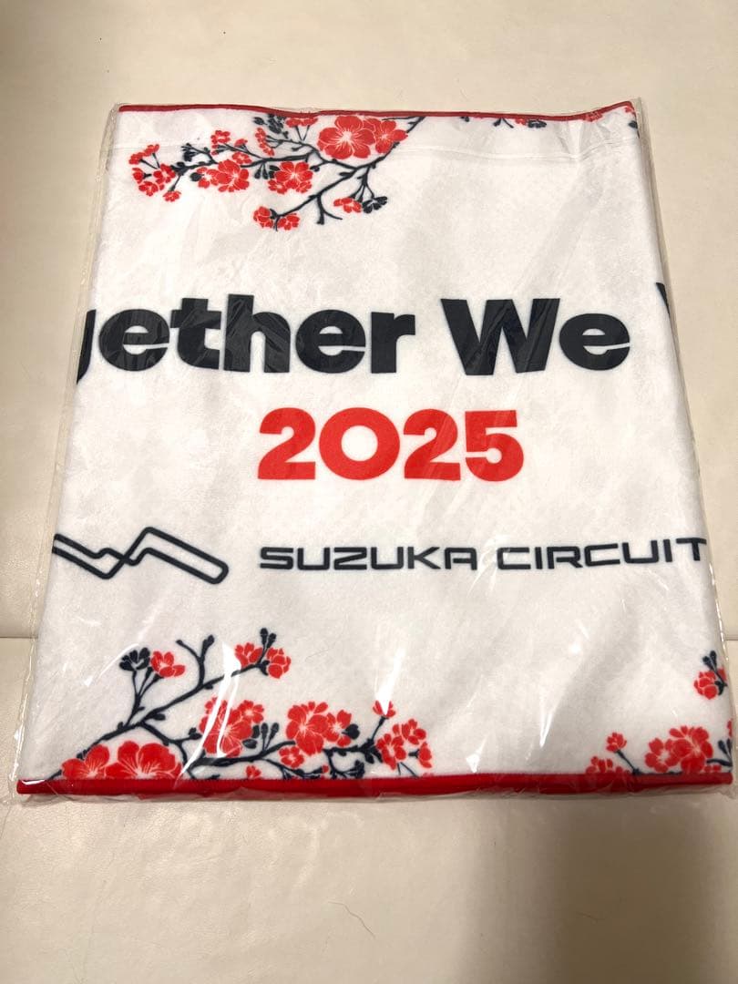新品レッドブルF1日本GP鈴鹿2025フェイスタオル1枚マフラータオル1枚セット