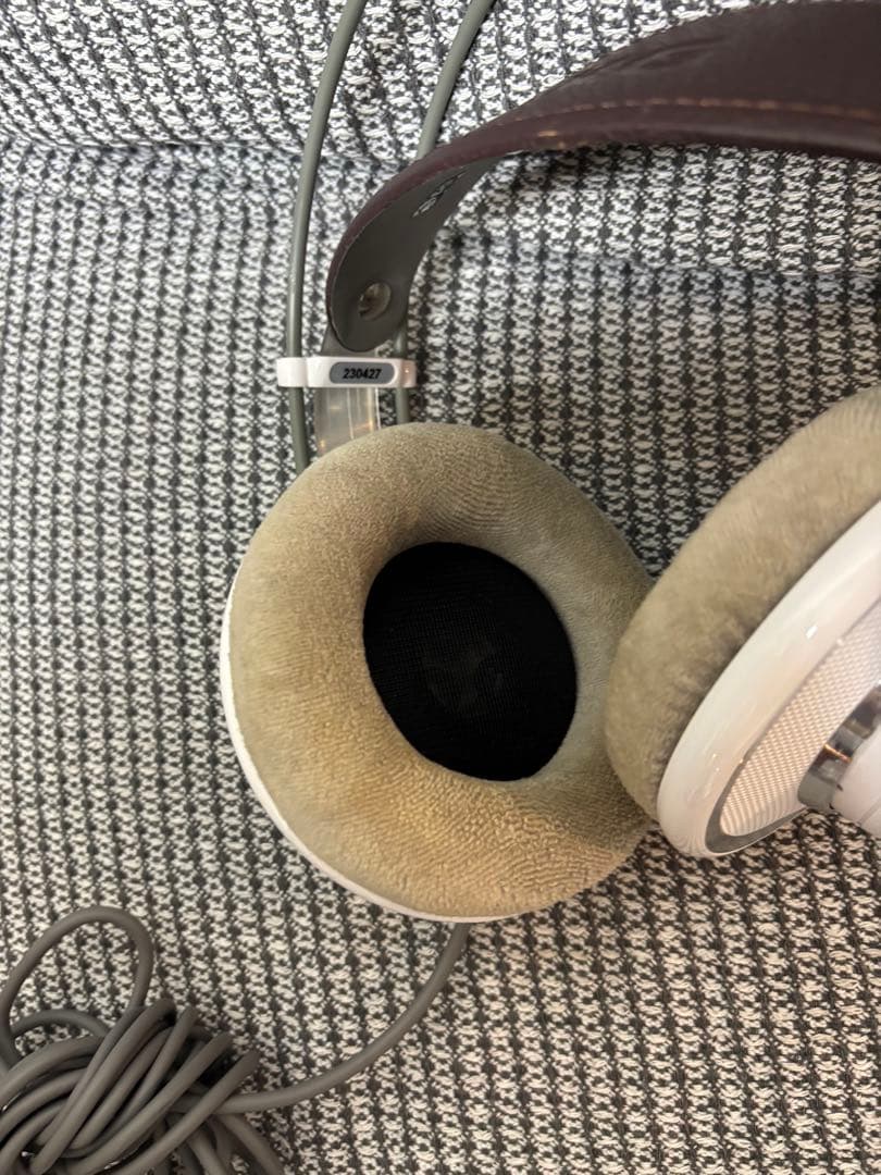 AKG K701 y-3 モニターヘッドフォン