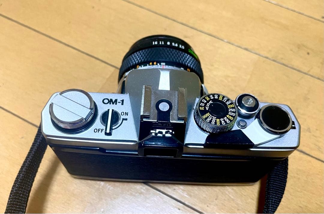 OLYMPUS OM-1 フィルムカメラ 35mm レンズ2本付き