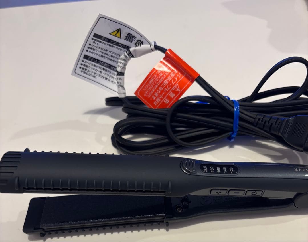 【極美品】クレイツ ホリスティックキュア マグネットヘアプロ ストレートアイロン