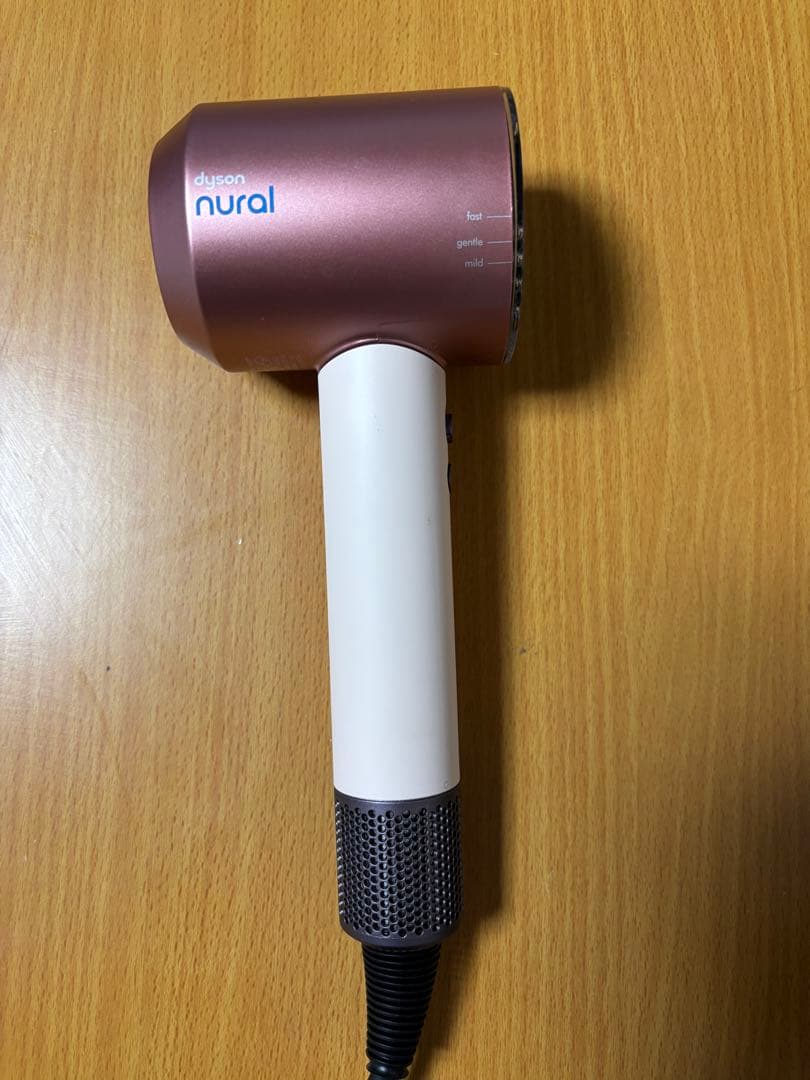 Dyson Supersonic ヘアドライヤー ピンク