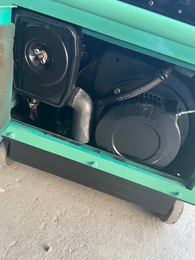 ヤンマー　YSG3000SS　ガソリン発電機　防音型